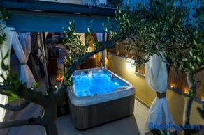 Pool Apartments Julia - Image 2