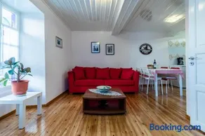 Niki's Traditional House - Image 5
