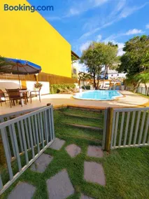 Casa de praia com piscina e playground - Image 2