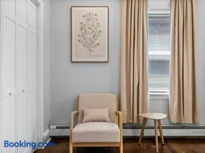 Luxury 3BR apt in Boston with Free Parking - Image 5