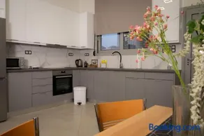 Stavroulis' Maisonette - Image 3