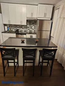 2nd Fl 2BR Apartment Oceanside NY - Image 3