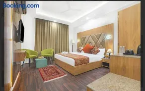 Hotel Seven Hill Star - Image 2