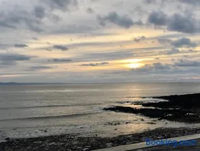 Ty Carreg Fach Staycation Cottage Cardiff - Image 4