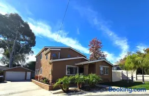 San Diego Fun-Gameroom & Gazebo-Centrally Located! - Image 2