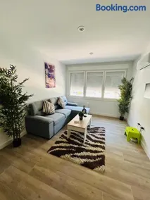 Apartamento 4 Elephant Wifi y Netflix - Image 3