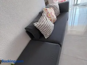 Mikis' 1 Bedroom near the Beach and City Center - Image 2