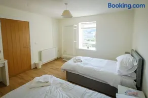 Teviot Cottage - Gorgeous Cosy & Modern 2BR Cottage in Hawick - Image 3