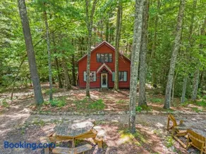 Private RRG Cabin with Game Room & Views - Image 2