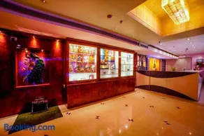 THE FAME HOTEL - Image 2