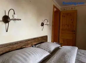 Traditional Slovenian house - Image 2