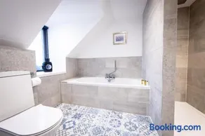 Tidal Cottage - Image 3