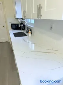 The Residence on Kerstyn - Image 2