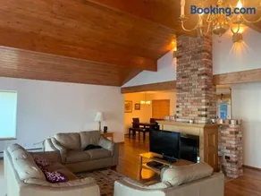 Metchosin Beach House - Image 3