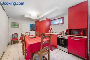 Chez Louis - Image 1