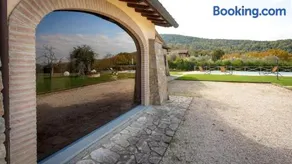 Umbria Genius Loci Farmhouse - Image 3
