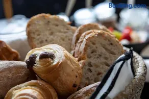 Du Coté de chez Jeanne, Suite - Image 2