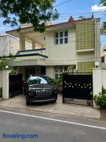 The Circle Hostel - Velachery, Chennai - Image 1