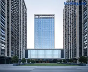 Grand New Century Hotel Binjiang Hangzhou - Image 1
