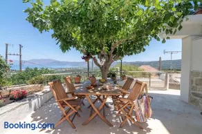 The Mulberry Stonehouse Sea - Mountain View - Image 3