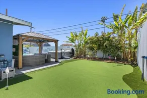 Coastal Chill San Diego - Heated Pool - XXL Spa - Mini Golf - Gourmet Kitchen - Image 2