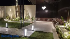 Luxurious villa - Image 3