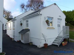 Pinfold Holiday Cottage - Image 1