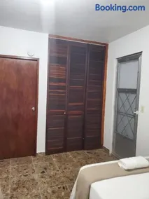 CRAB ISLAND ADVENTURES APARTMENTS - Image 3