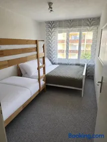 Family Apartment near Lenzerheide Ski-in & Fireplace - Image 2