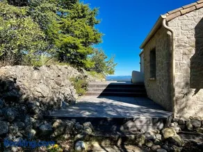 Villa d'Exception avec Vue Panoramique et Piscine Chauffée - Image 2