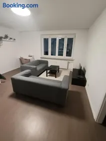 Specious Apartment in Downtown - Image 5