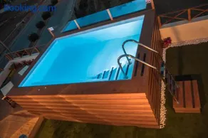 Tal-Karmnu Entire house with private heated pool and jacuzzi - Image 5