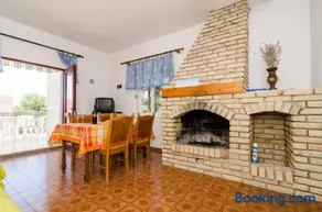 Holiday Home Blue Vineyard - Image 3