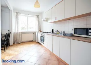 Green Kabaty Apartment 2 - Image 1