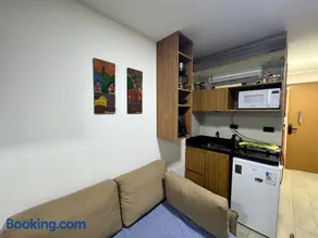 Flat com Hidromassagem Privativa e Piscina no Rooftop no Centro de Porto - Image 5