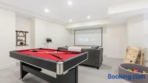 Family Fun, Games Room, Projector, Fire Table, BBQ - Image 2