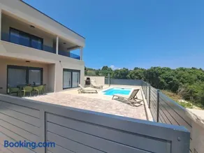 Holiday home Karlo - Peace, comfort & relaxation - Image 1