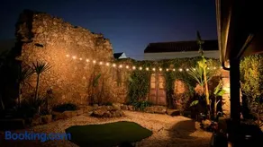 Pool oasis with private parking- Modern Country Villa Vigia 8 - Image 1