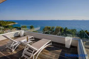 Exclusive Seaside Dream Apartments - Image 1