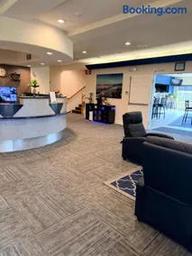 Orca Inn Suites - Image 3