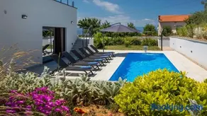 Luxury Villa Subventus - Image 1