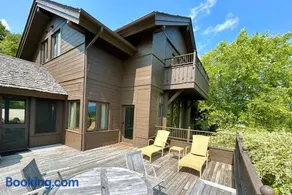 Luxury Villa at Stowe & Trapp with Exceptional Mountain Views & Resort Amenities - Image 4