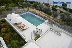 Villa Maria - Image 4