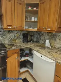Woodland Apartments - Image 3