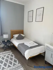 Aragon House - Image 5