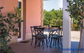 Three-Bedroom Holiday Home In Dubrava - Image 3