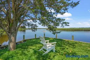 Creek House - Waterfront Oasis on Holden - Image 4