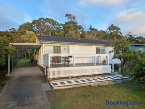 Whale Tail Beach House - Image 3
