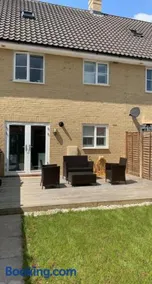 SUNSHINE ROOM - Image 2