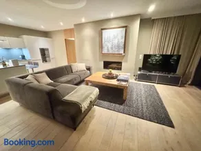 Alpine Luxury Apartment Davos with Spa Access to 5 Star Hotel - Image 4